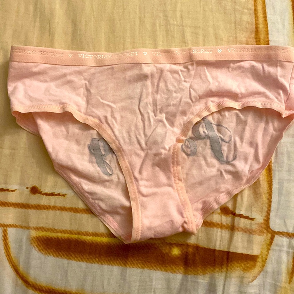 Victoria’s Secret Hiphugger Panty